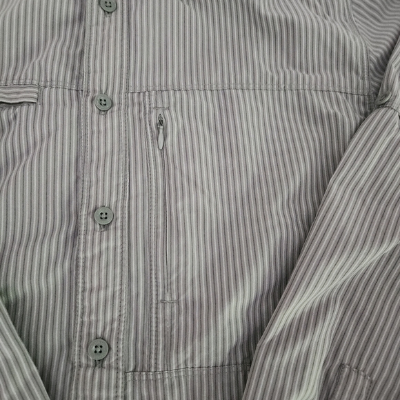 THE NORTH FACE Men's Nylon Stripe Button-Up Shirt grey medium - Picture 8 of 15